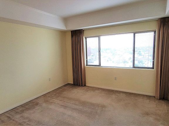 5th image of 600 N Atlantic Blvd APT 515