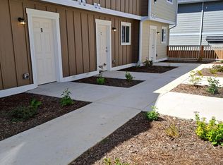 711 Cook Rd #B, Sedro Woolley, WA 98284