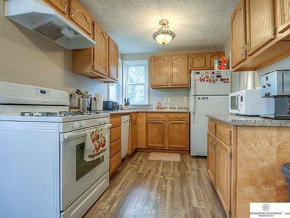 4th image of 1107 N 49th Ave