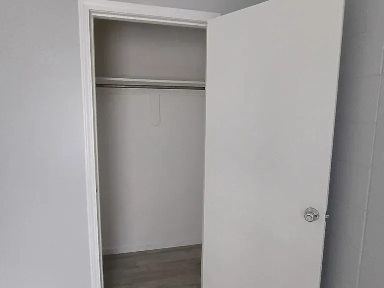 625 Village Ln #5 — Photo 7