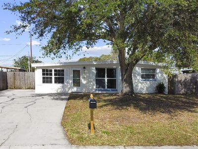8719 92nd Ter, Seminole, FL, 33777