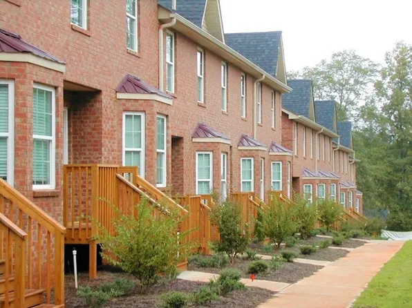 SOUTH HAMPTON TERRACE, 2180 S Milledge Ave #3B-3Ba-1800Sqft, Athens, GA 30605