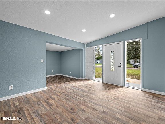 5th image of 6955 CHERBOURG Avenue S