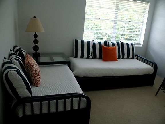Guest bedroom