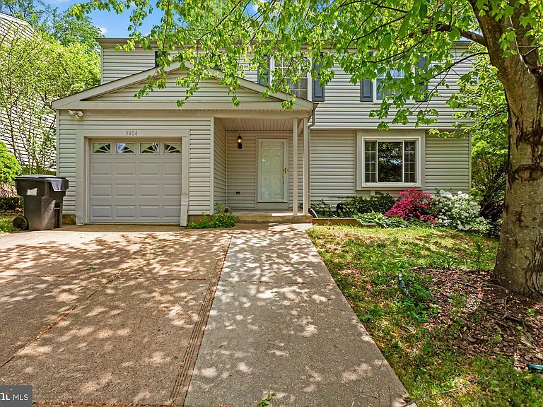 9404 Mirror Pond Dr — Photo 2