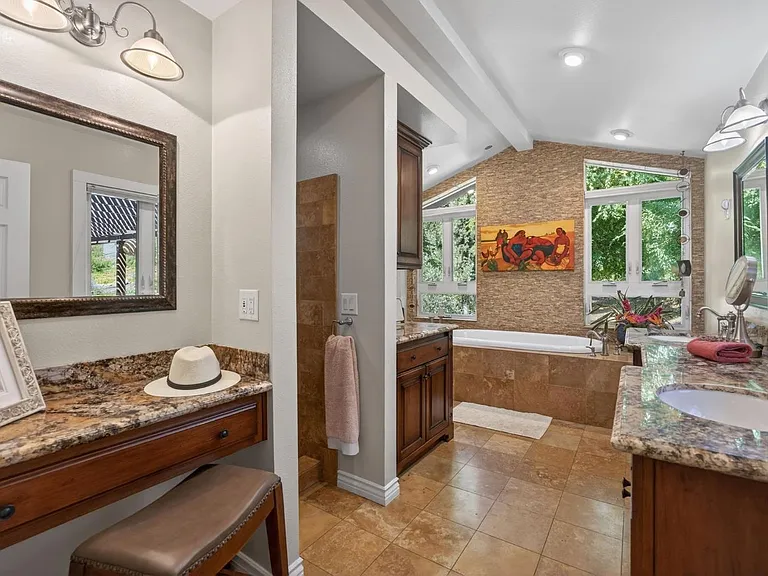 525 S Ventura St — Photo 18