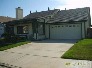 12220 Cobblestone Dr, Victorville, CA 92392