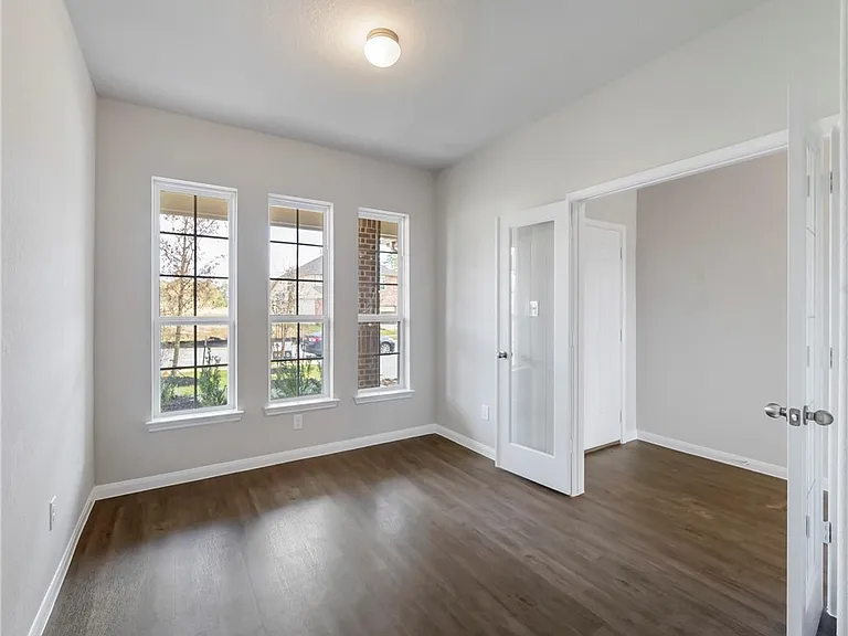 5763 Paseo Pl — Photo 12