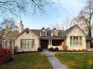 906 E Rockwell St, Arlington Heights, IL