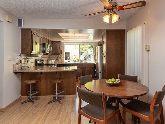 4th image of 6063 Elmbridge Dr