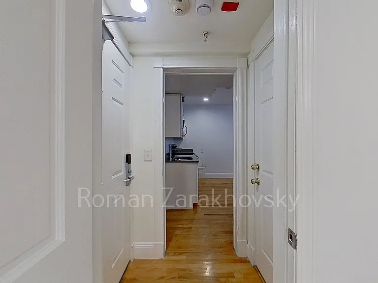 10 Brainerd Rd #18 — Photo 18