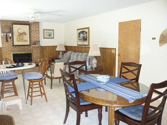 2nd image of 5158 Dee Alva Dr