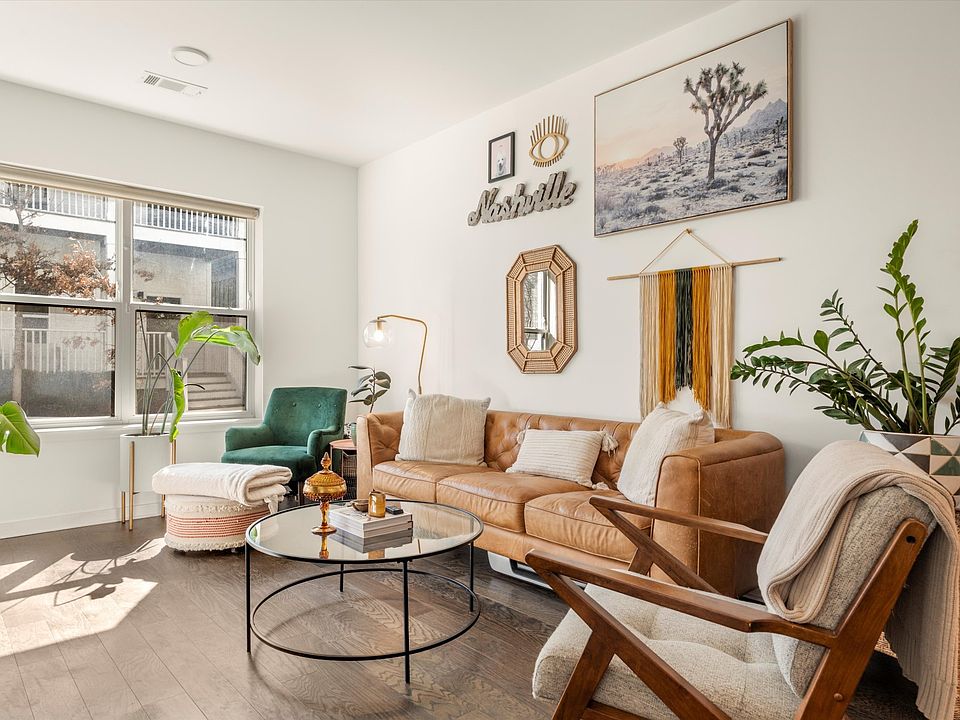 1st image of 1677 54th Ave N #119