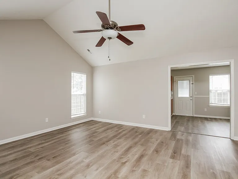8809 Little Hampton Pl — Photo 3