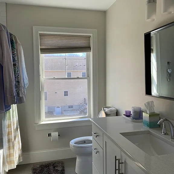 896 Chestnut St #896 — Photo 13