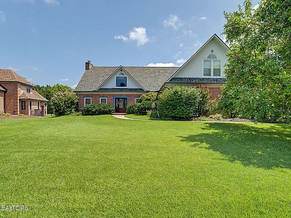 2nd image of 6928 Mount Royal Blvd