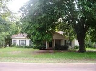 311 Motley St, Tenaha, TX 75974