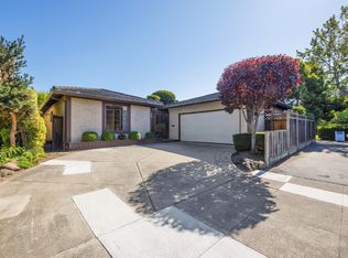 150 Sloop Ct, Foster City, CA 94404