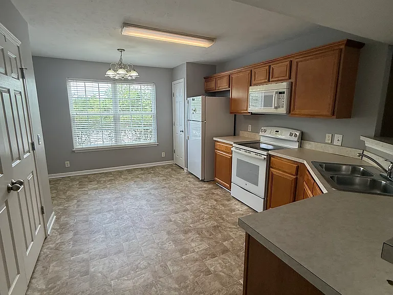 225 Buck Run Dr — Photo 13