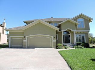 22592 Lincoln St, Spring Hill, KS 66083