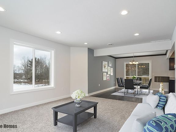 3rd image of 369 Fair Lane Dr NW
