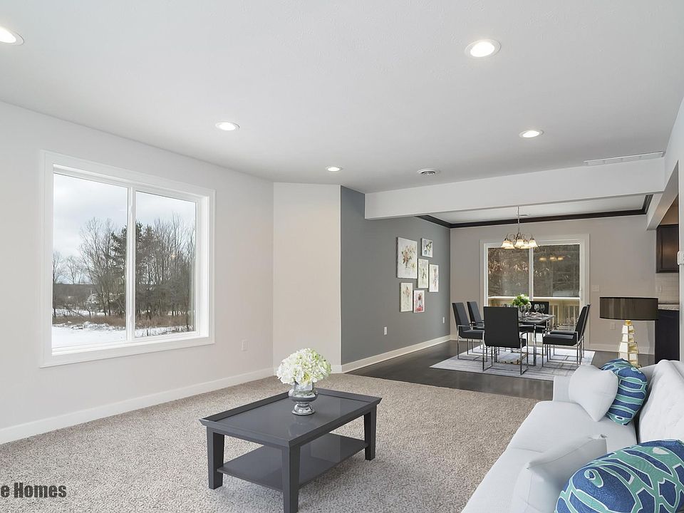 10862 Crowning Acres Ct Rockford MI Zillow