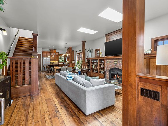 5th image of 2216 NW 6th St
