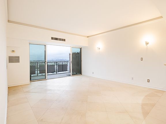 2nd image of 1155 N La Cienega Blvd APT 1210