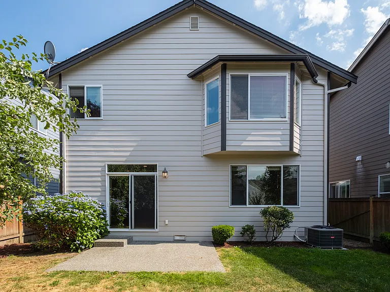 613 195th St SE — Photo 39