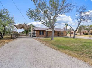 205 Shirley Raye Dr, Del Rio, TX 78840