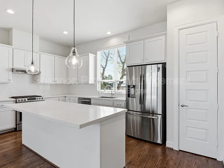 3024 Charline Ave — Photo 16