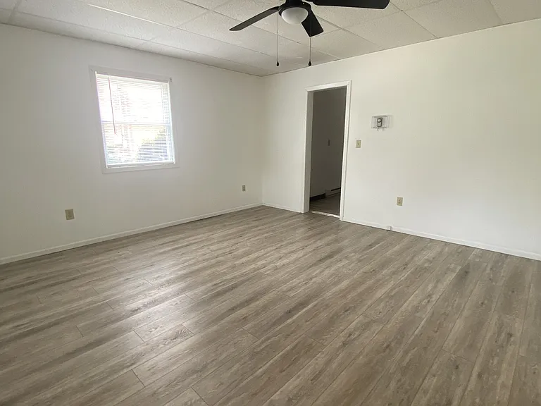 117 E High St #1 — Photo 3