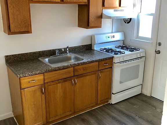 5th image of 7904 Saint Gregory Dr