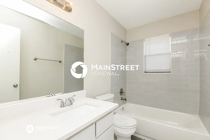 6440 Rebecca Lane — Photo 3