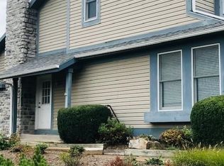 701 Tussey Ln, State College, PA 16801