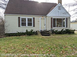 2333 W Sherman Blvd, Norton Shores, MI