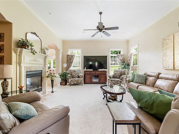 2nd image of 8181 Village Cir