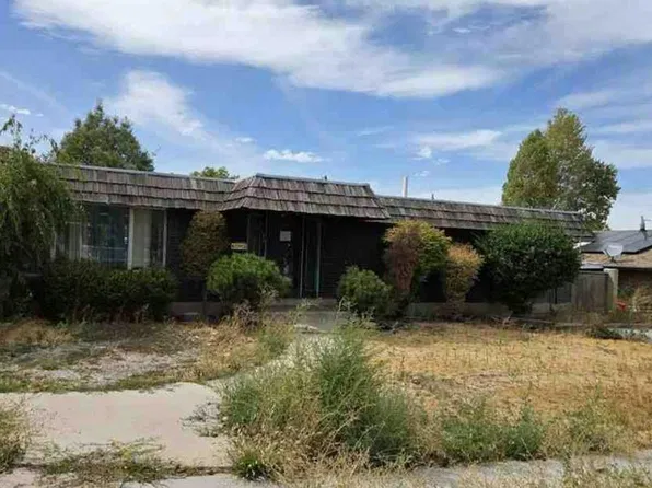 500 Holly Dr, Tooele, UT 84074