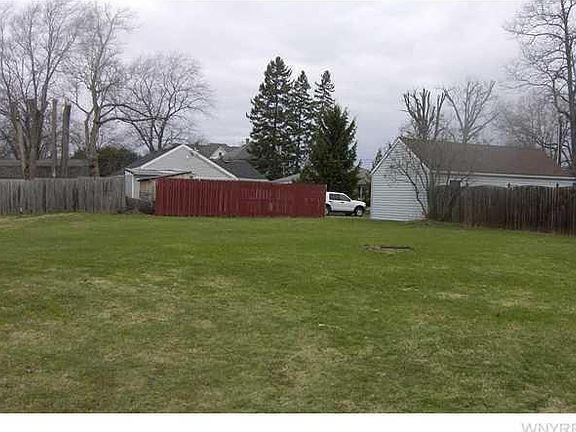 3rd image of 2662 Van Horn Ave