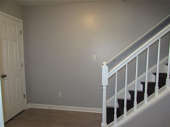 3rd image of 1756 Twin Brooks Dr SE