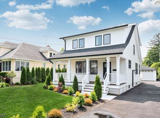 170 N Pleasant Ave, Ridgewood, NJ 07450