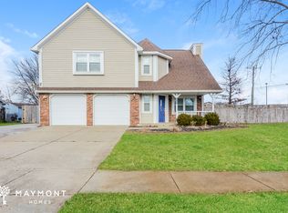 998 Spring Meadow Dr, Greenwood, IN 46143