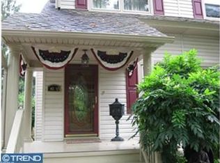 811 1/2 Garfield Ave, Palmyra, NJ 08065