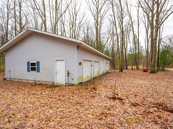 2nd image of 4202 E Pontaluna Rd