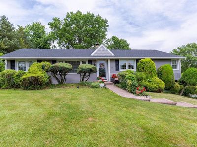 56 Perry Road, Hamden, CT, 06514