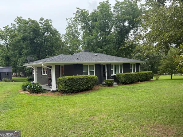 224 Spring St, Social Circle, GA 30025