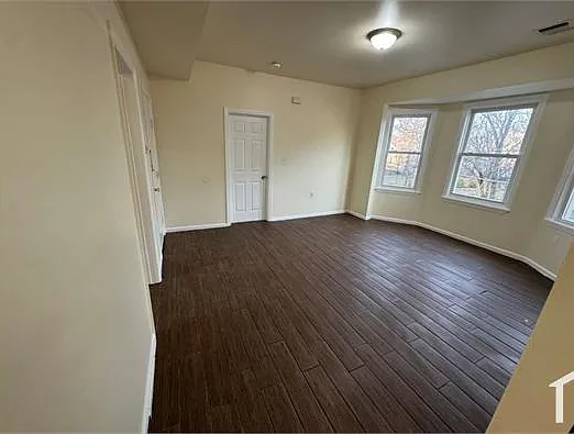 38 Park St #2 — Photo 3
