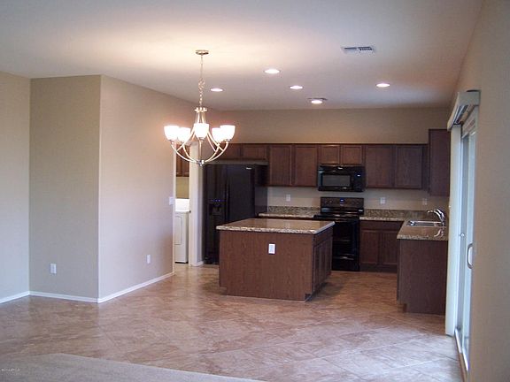 4th image of 14742 W Surrey Dr