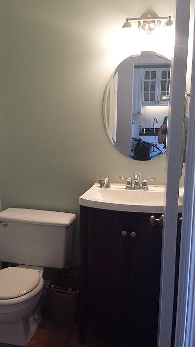 powder room