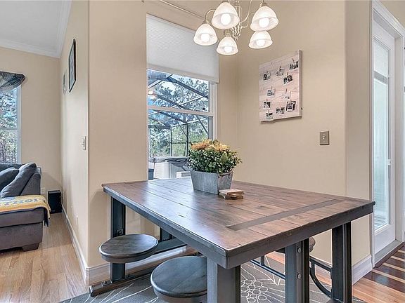 3rd image of 21328 Marshview Ct